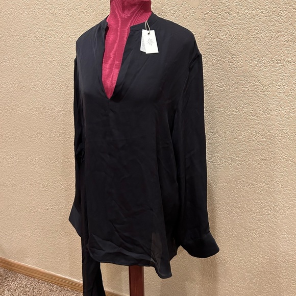 NWT Eleventy Black V Neck Tie Waist Long Sleeve Blouse Top - Picture 3 of 12